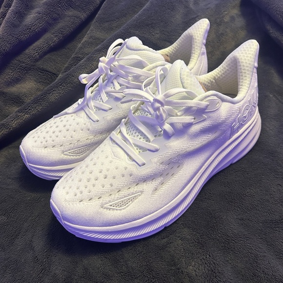 Clifton’s 9s Hokas - Picture 1 of 2